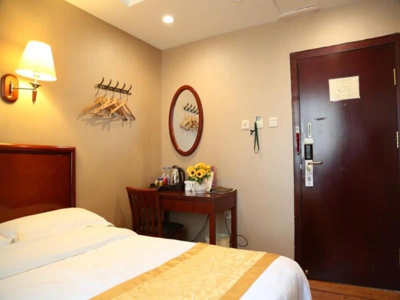 Greentree Inn Heilongjiang Harbin Zhongyang Street Business Hotel ภายนอก รูปภาพ
