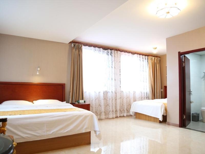 Greentree Inn Heilongjiang Harbin Zhongyang Street Business Hotel ภายนอก รูปภาพ