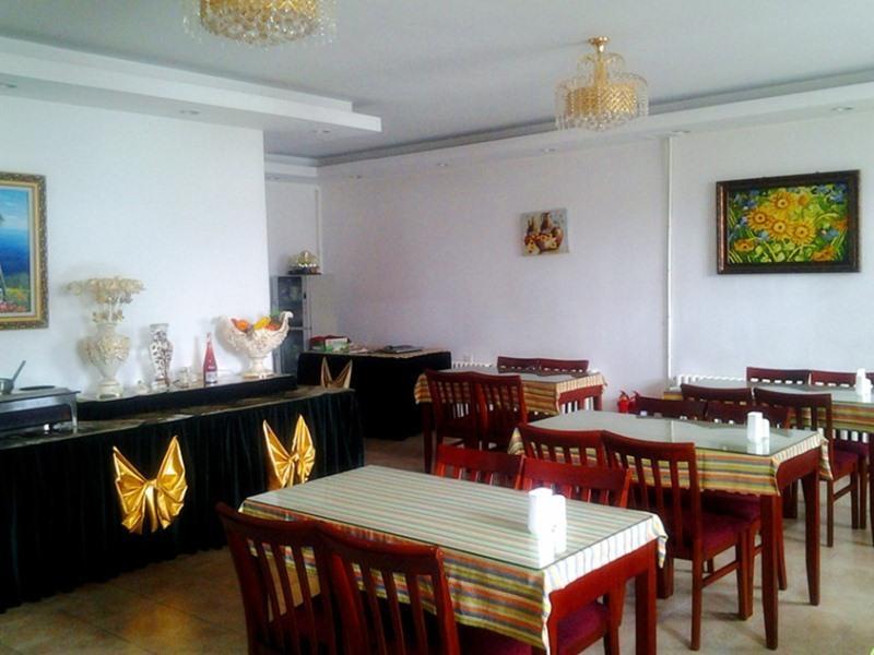 Greentree Inn Heilongjiang Harbin Zhongyang Street Business Hotel ภายนอก รูปภาพ